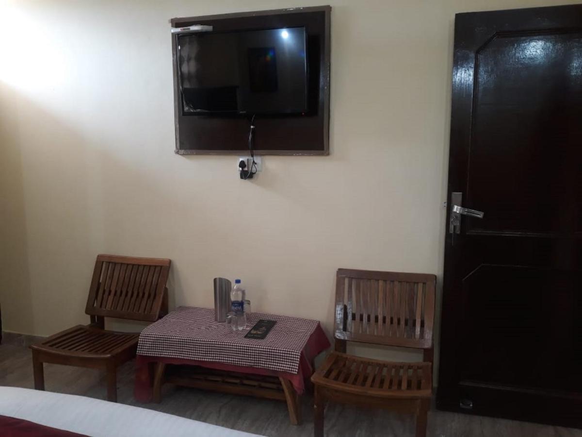 Hotel Om Palace McLeod Ganj Extérieur photo